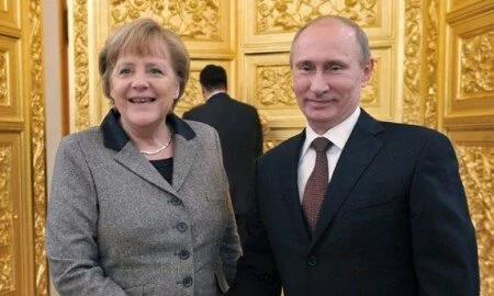 merkel-und-putin-deutsch-russisches-treffen-petersburger-dialog